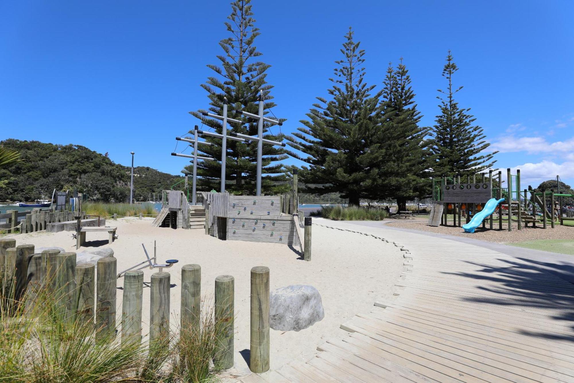 The Whitianga Sandcastle 외부 사진